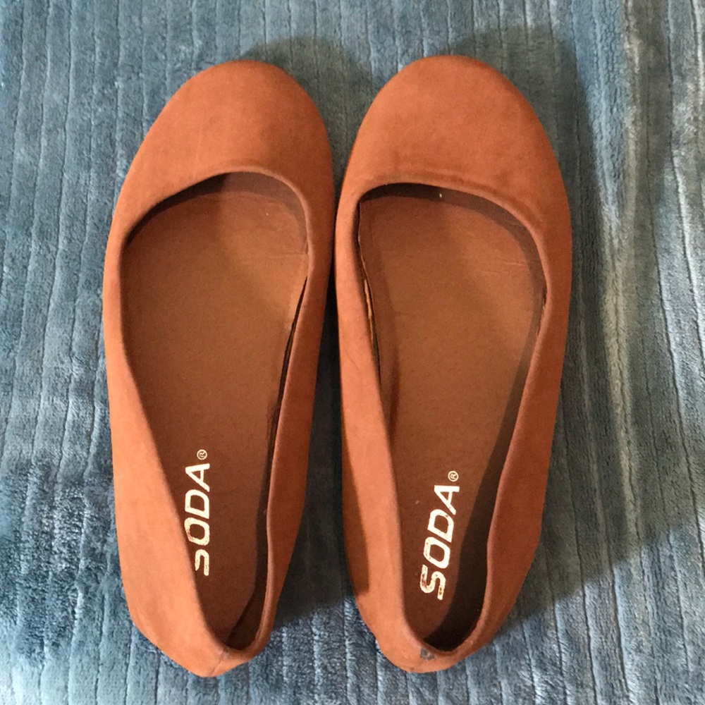 Brown flats